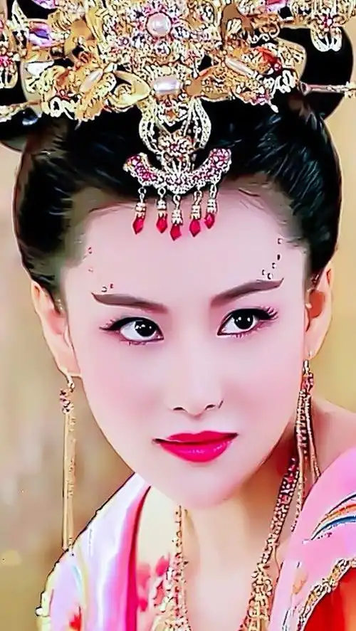 张馨予超话#张馨予##封神英雄榜#封神英雄榜妲己喜欢这套刚入宫的造型