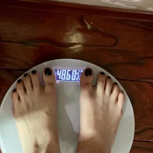 本人最高体重117经过三个月的减脂现在97斤,身高167目标体重95斤!