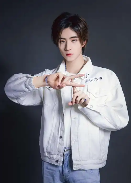 一天一张邓孝慈(持更ing)