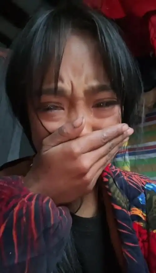 19岁凉山孟阳崩溃大哭质问黑粉说她结婚当年视频曝光真打脸