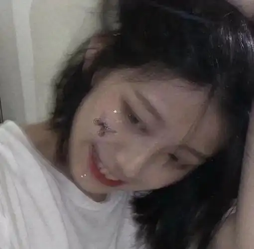 微丧头像:1120抑郁微丧伤心女头