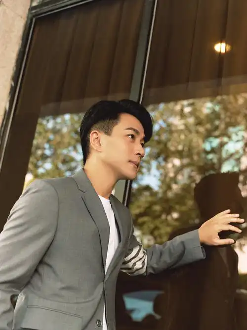 刘恺威相关图片