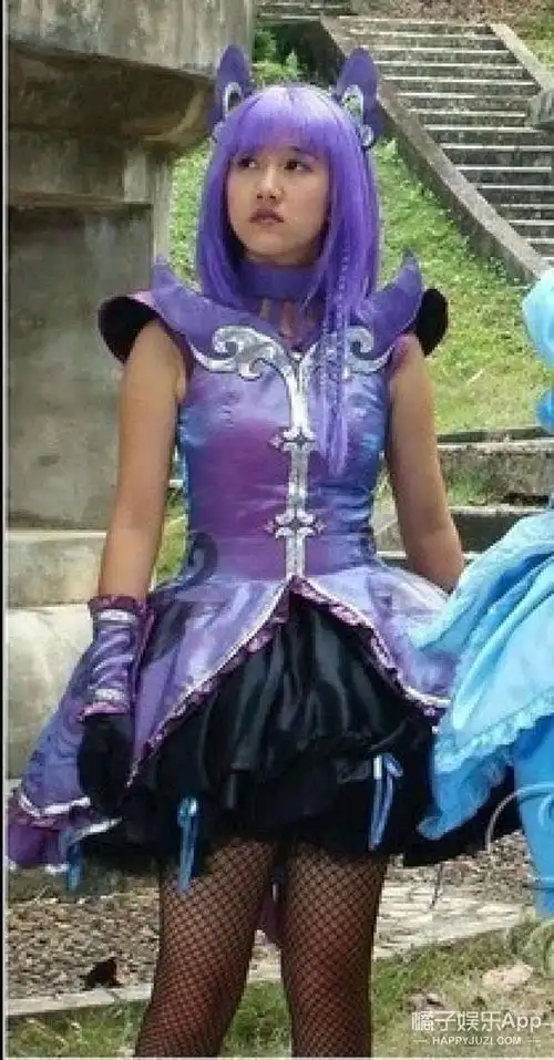 [好久不见] 8年了,《巴啦啦小魔仙》 里的严莉莉,现在长这样啦!