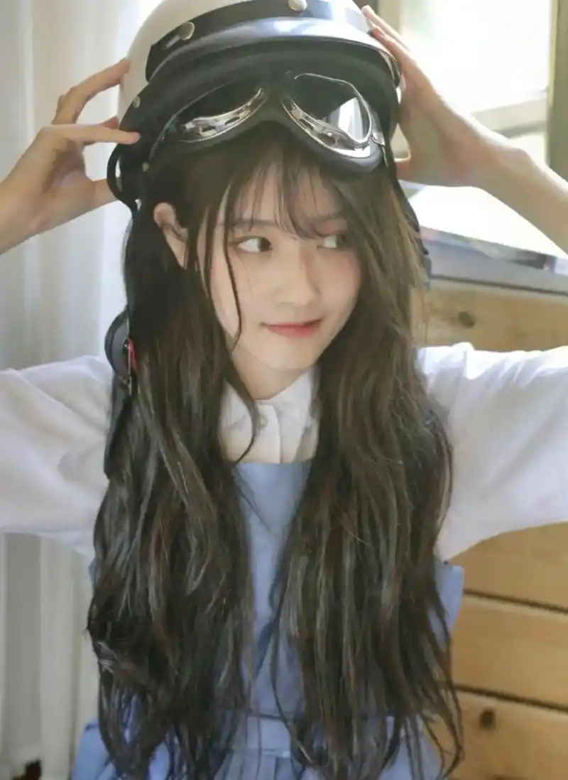 去爱,去感受,去做你想做的任何事情.#佘颖欣 #蛇姐 #蛇界 - 抖音