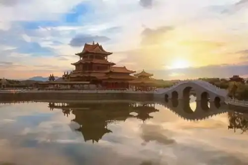 横店影视城圆明新园汽车三日游