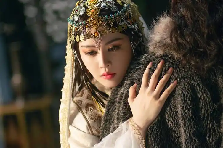 后,王晶再拍倚天屠龙记,网友:感觉花了6元好亏啊_张无忌_赵敏_邱意浓