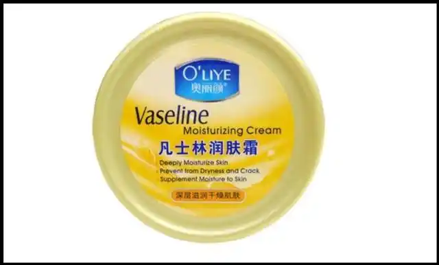 凡士林护肤霜可以擦脸吗