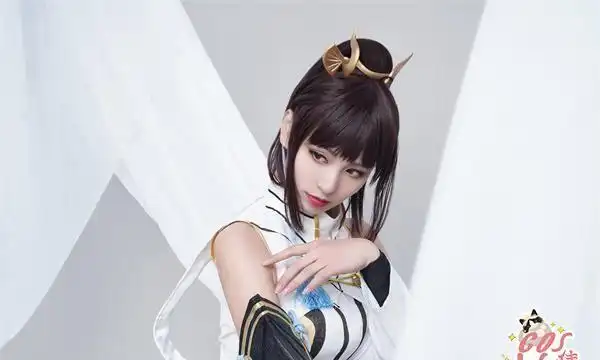 王者荣耀美女上官婉儿cos图14