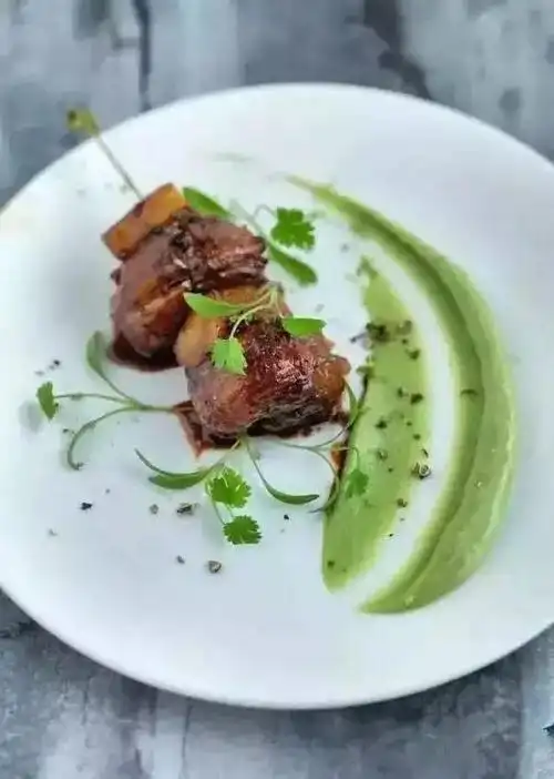 简单西餐盘饰摆盘(7种高逼格西餐艺术摆盘)(2)