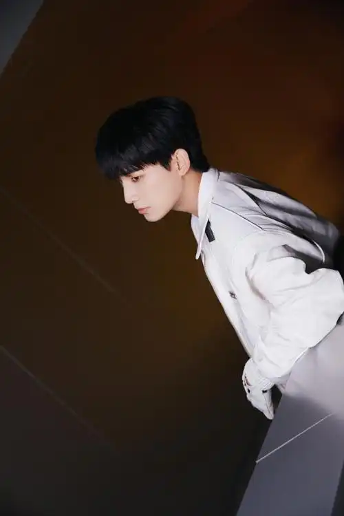 姚琛来了##全球中文音乐榜上榜