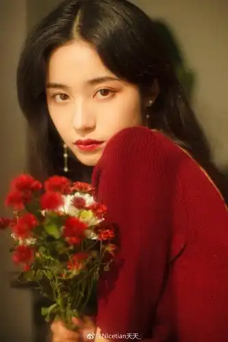 我偏爱的女人总是温柔的知你冷暖懂你悲欢出镜摄影