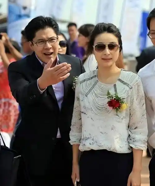 朱玲玲或不给儿子争罗家家产原因:不需要,难看也难听,败霍家脸_罗康瑞