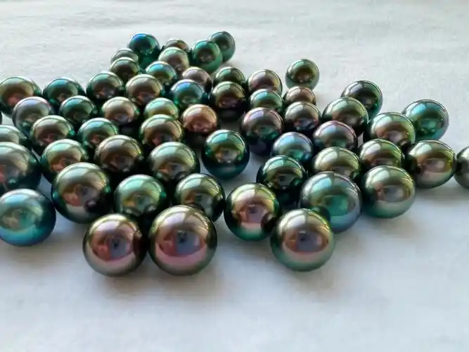 我买了一些大溪地黑珍珠