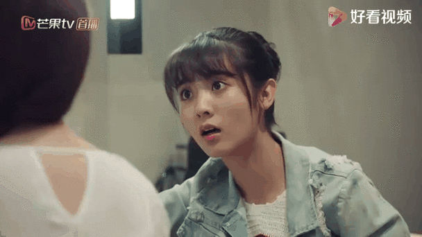 班长殿下:校花去见学渣,不料第一次化妆竟如此惊艳,闺蜜都爱了