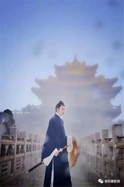 洛阳老君山修炼仙境最帅90后道长来此结缘