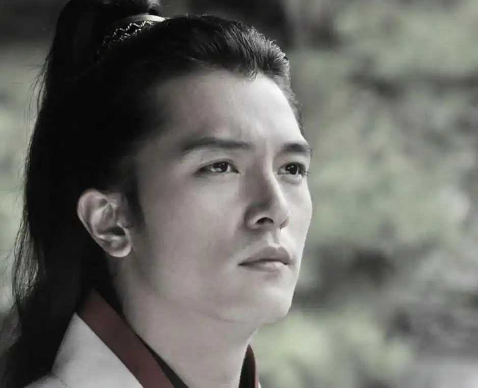 邱泽的古装秀也蛮帅的呀