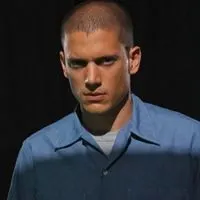 越狱男主角微信头像点击鼠标右键下载