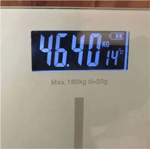 当我看到体重秤上的数字的时候,我我我我,简直要哭了,吃了多少苦,才能