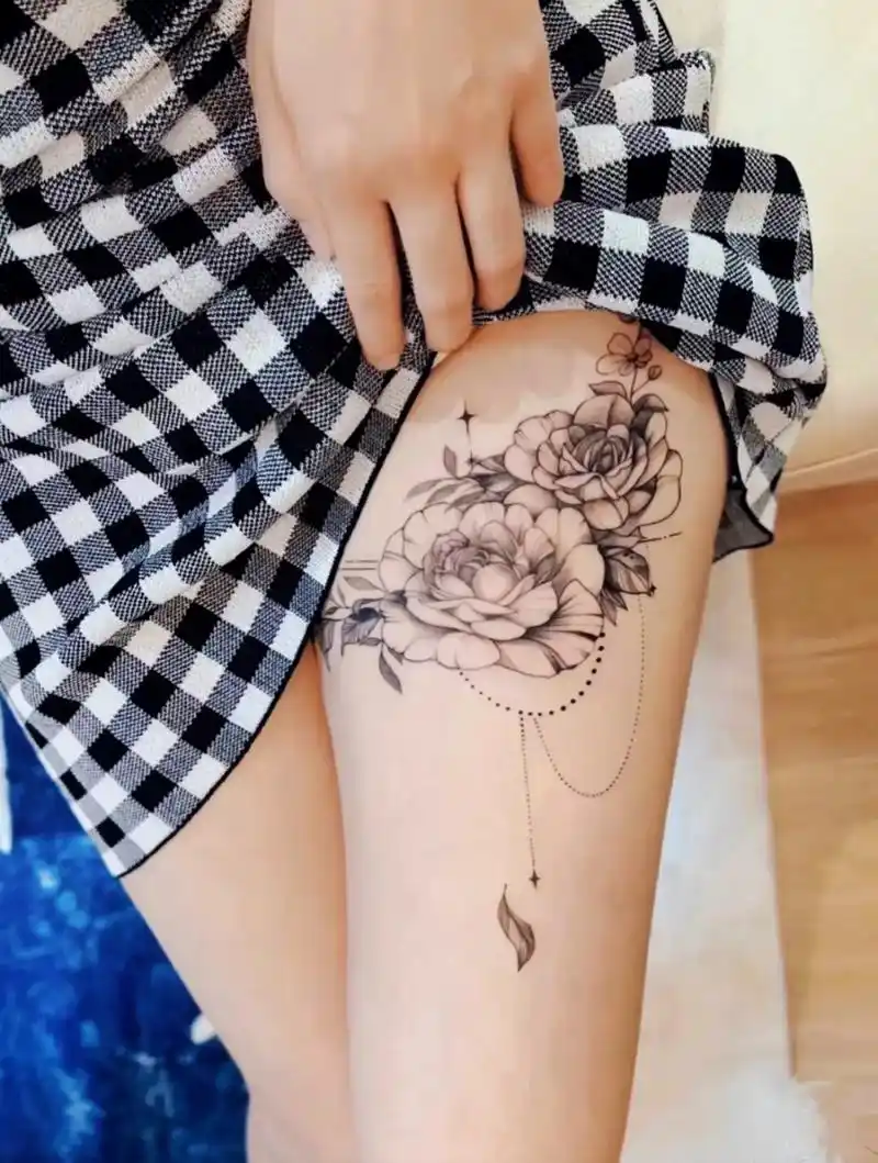 趁着夏天还没过,来一个#腿环 #腿精 #适合女生的纹身图案推 - 抖音