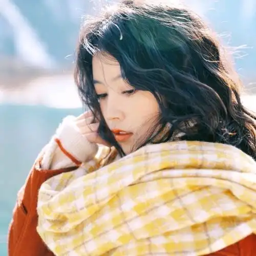 网络复古风女生伤感头像图片