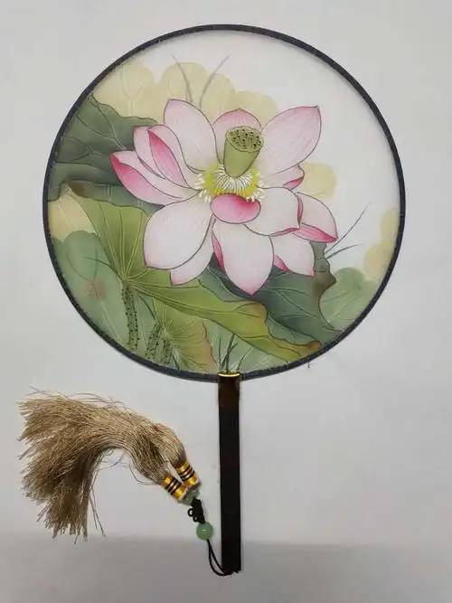 裘利东工笔花鸟绢扇作品集(2017)