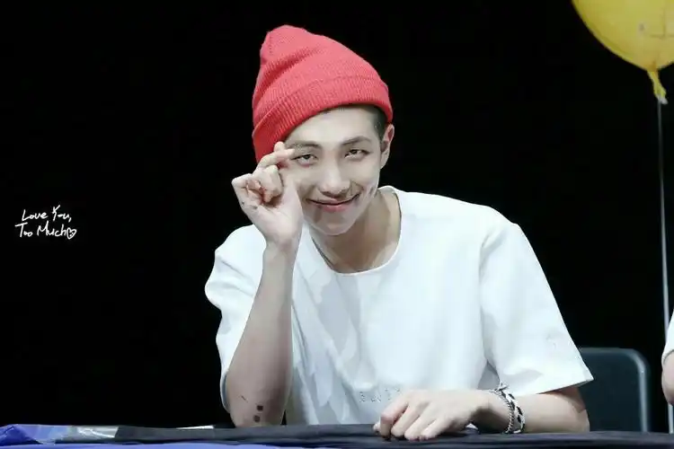 [星闻]与你相遇是我一生所幸 金南俊生日快乐!