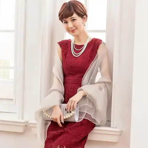 披肩红色旗袍女外真丝高贵春秋款薄款吊带裙子围巾