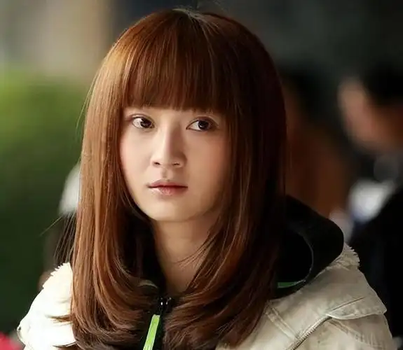 姚笛,一手好牌打得稀巴烂