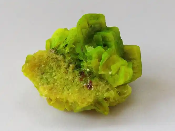 国内罕见的钙铀云母绿色云母大晶体原石矿物标本晶体矿石,钙铀云母