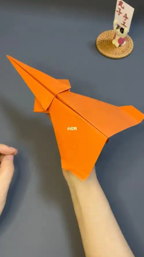 简单的折纸飞机教程来了#折纸教程  #亲子  #幼儿园手工