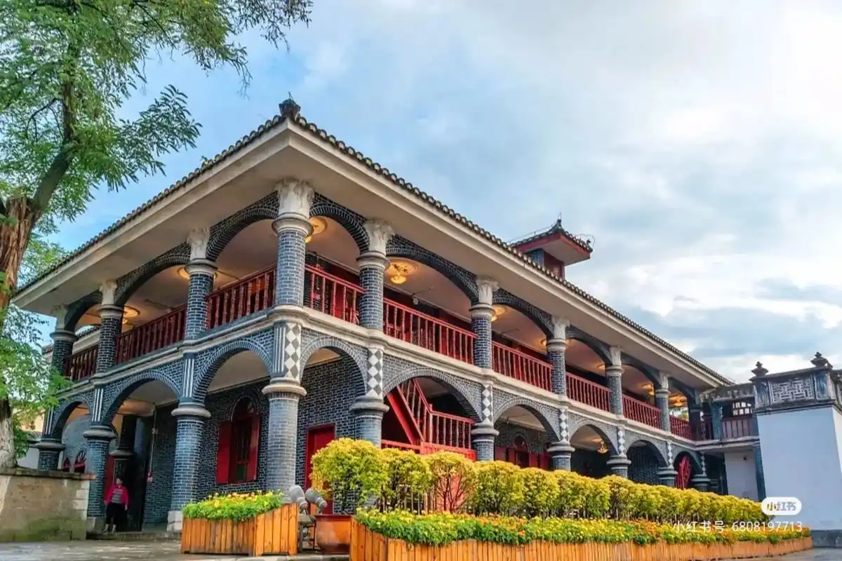 遵义会址.#小岛生活vlog  重走长征路﹣贵州遵义红色路线 - 抖音