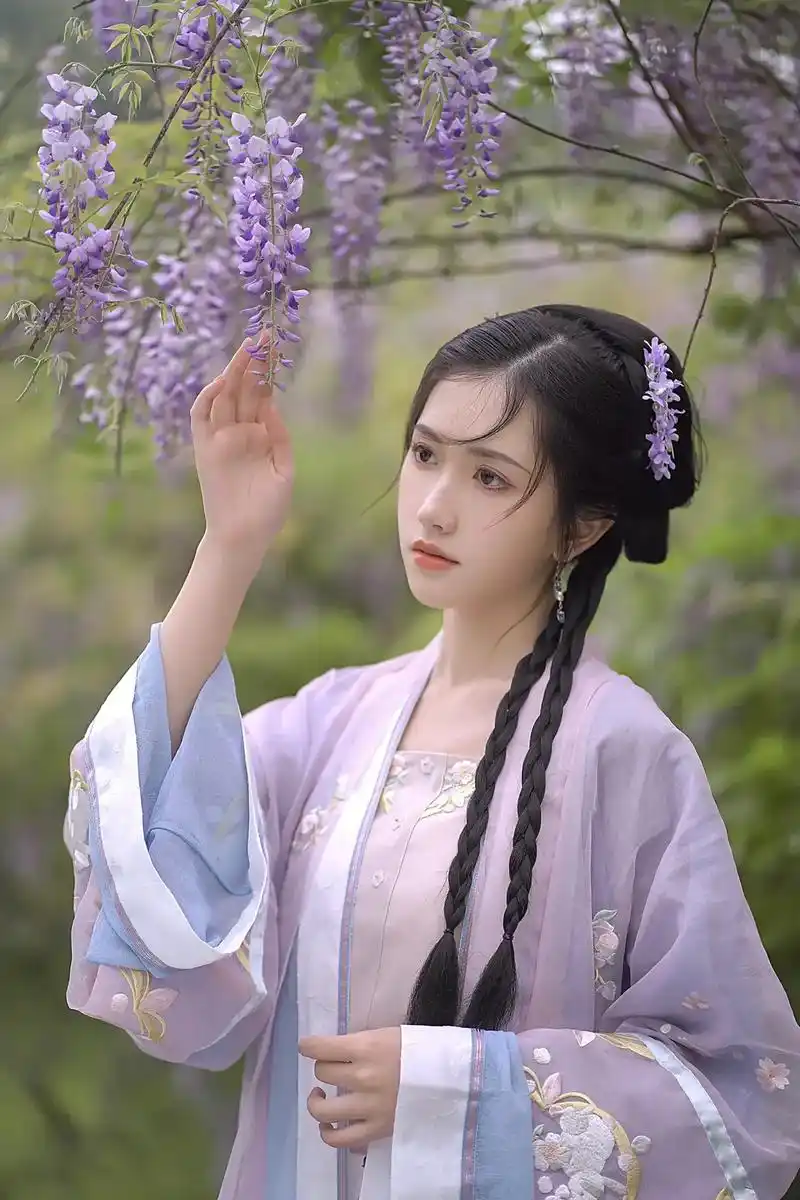 古代美人 #古风美女 #唯美古风壁纸  - 抖音