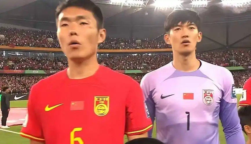 原创国足首发11人全新亮相伊万变阵王大雷韦世豪与费南多崭露