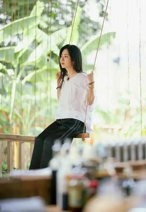 相差11岁的谭松韵张子枫合体:尽显少女感_皮肤_肌肤_面部