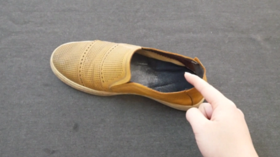 鞋臭最可怕,满屋子都是臭味,只需撒一把它,鞋子立马没有味道