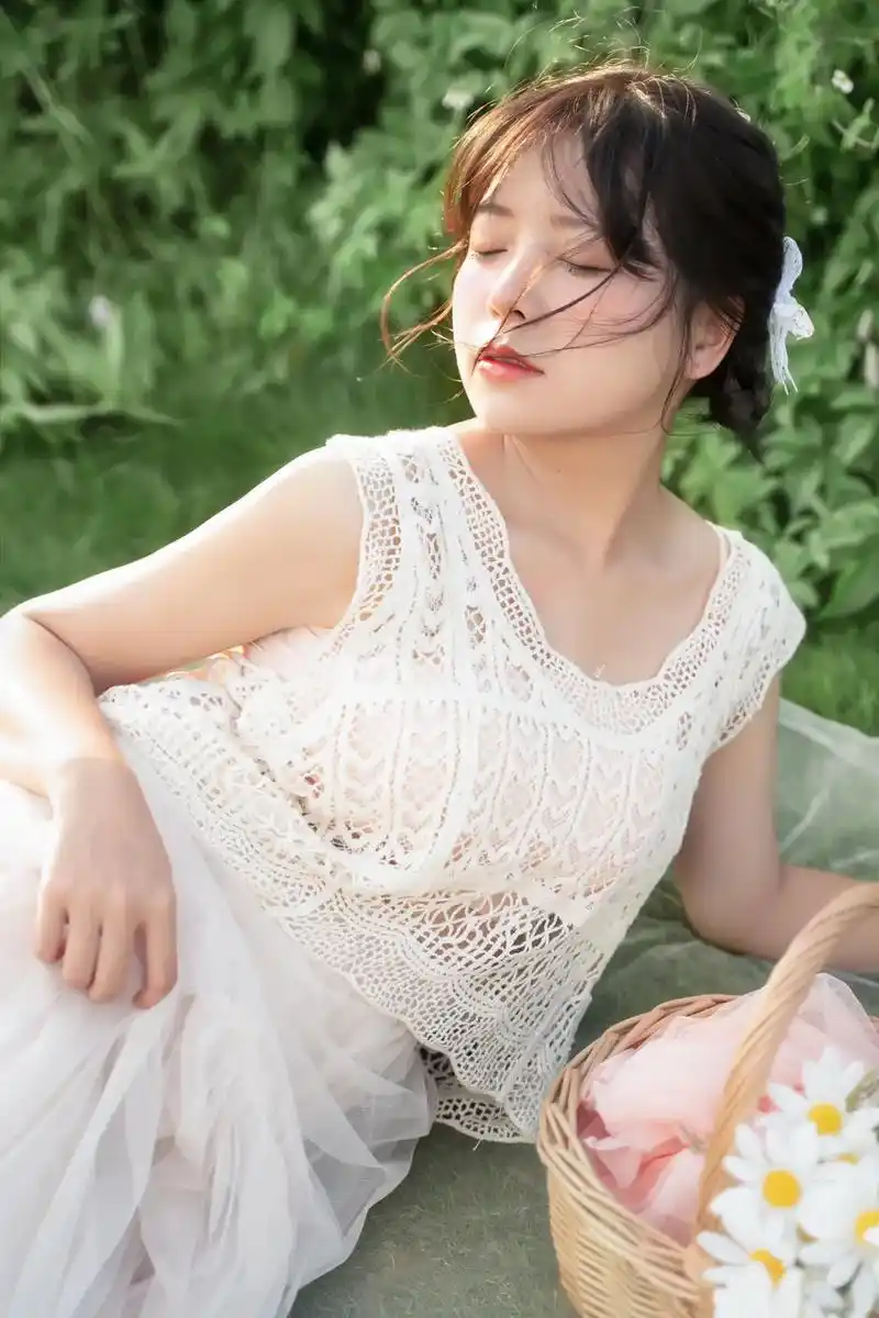 少女写真 #森系 #森系少女 #初恋裙 #南宁 #小清新  - 抖音