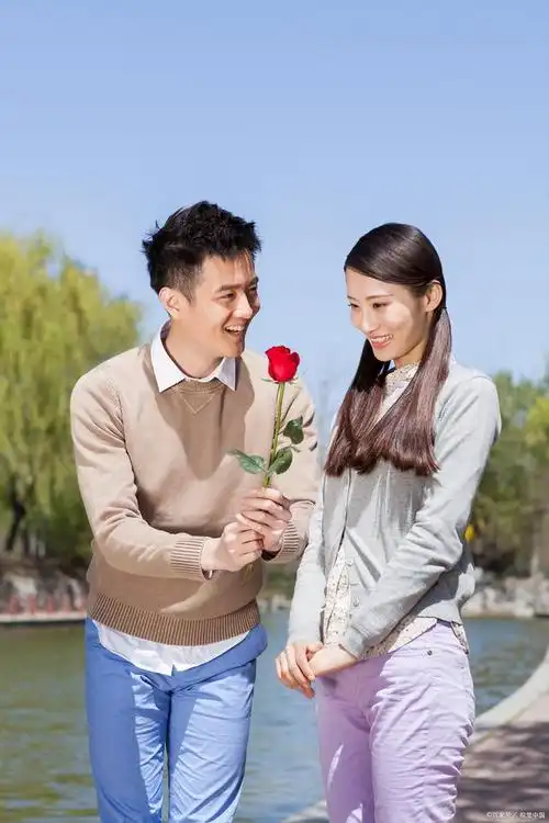 情侣留言简单句子,你是我心中的唯一,我愿为你守候一生一世