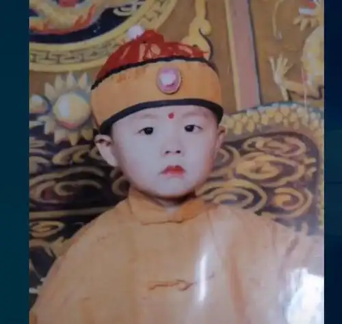 杜新枝和养子郭威珍贵旧照,郭希宽:儿子很善良,我们等他回家_小时候