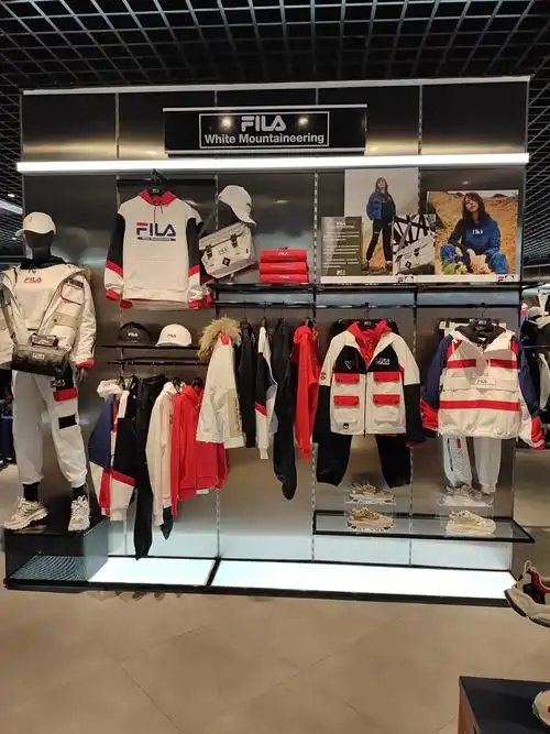 美美2斐乐潮牌陈列反馈