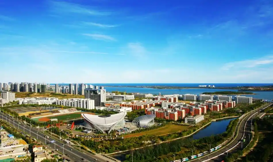 中国石油大学华东校区校园风光_高清图集_新浪网