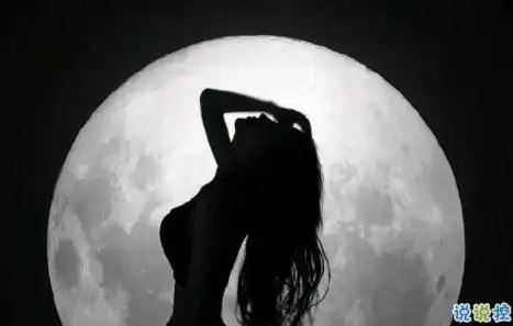 女生委屈到死的扎心句子说说带图片 何必把好感放大成喜欢-伤感说说带