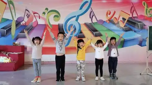 【智慧树教育】小小主持人1班11月成长记录