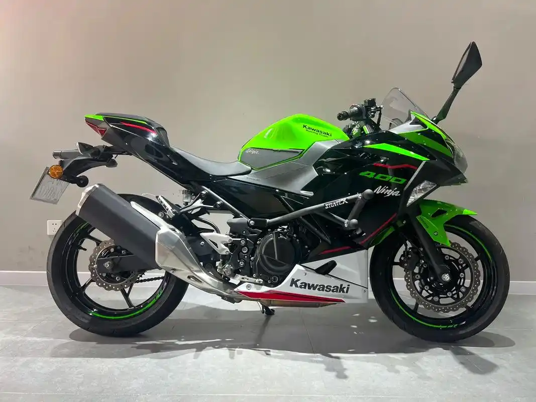 川崎忍者400.#川崎ninja400 #机车 #摩托车   - 抖音
