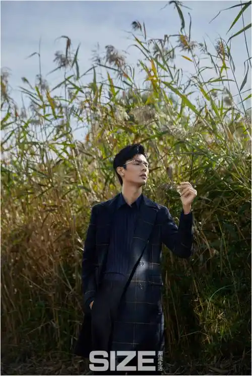 刘畅《size潮流生活》杂志大片 於秋日湖畔寻片刻宁静_yes_秋风_大