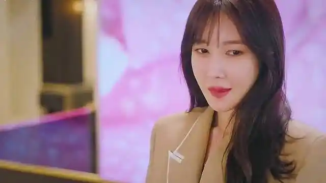 顶楼2秀莲霸气回归赫拉宫殿碍眼的东西统统扔掉