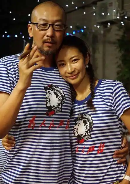 0/0 凤凰娱乐讯 8月9日,演员梁静在微博中晒出一组为老公管虎庆生的