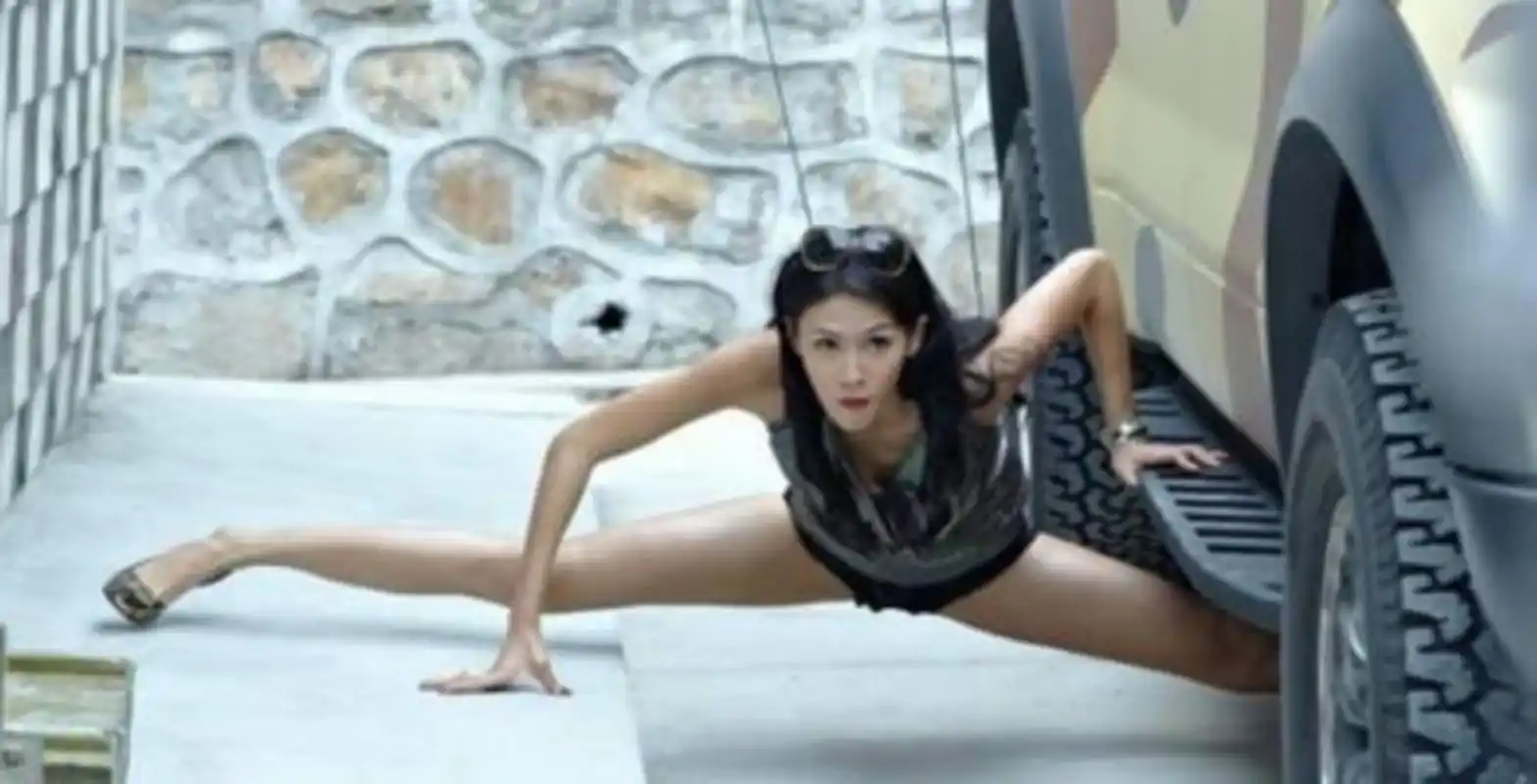 张蓝心当初为什么会被成龙选中参演他的电影?只因张蓝心深藏绝技!