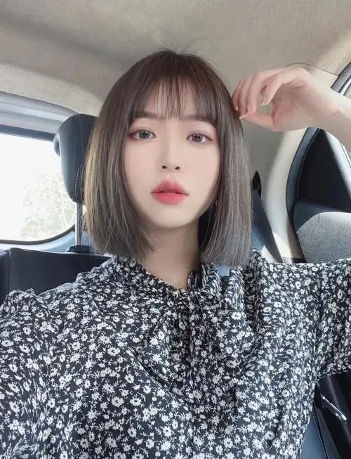 2022最火的女生发型甜美可爱减龄