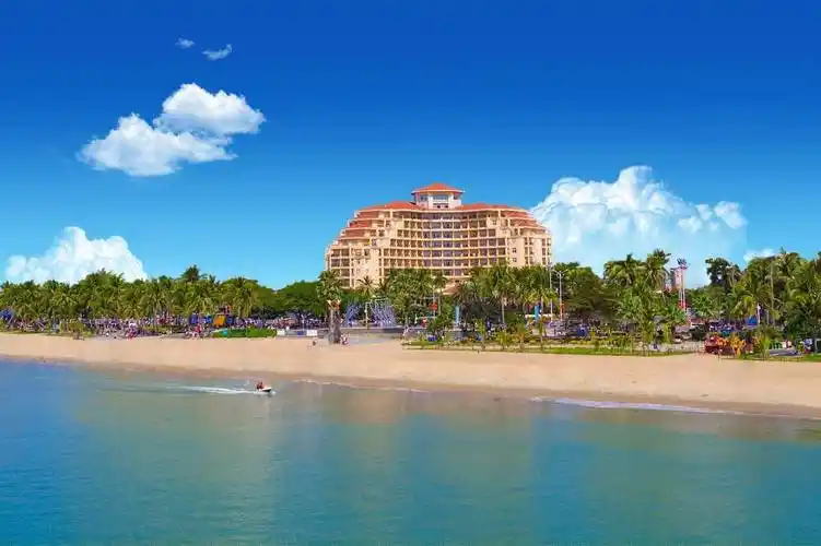 三亚金凤凰海景酒店