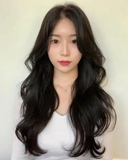 刘海 越剪越时尚的女士发型,让你美到出乎所料,喜欢赶快选一款吧!